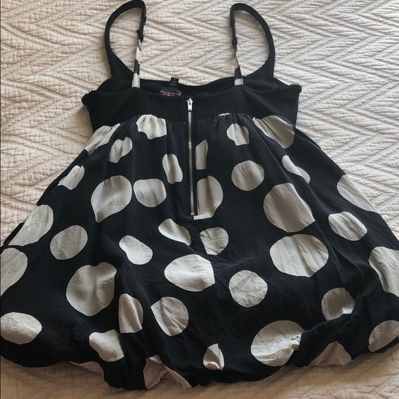 Polka dot Dress! - Picture 3 of 3